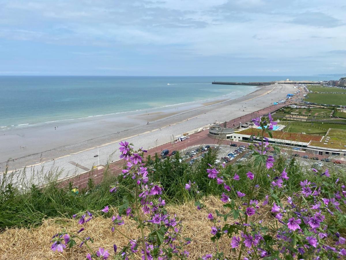 El Arco Iris Entre Port Et Plage Dieppe Esterno foto